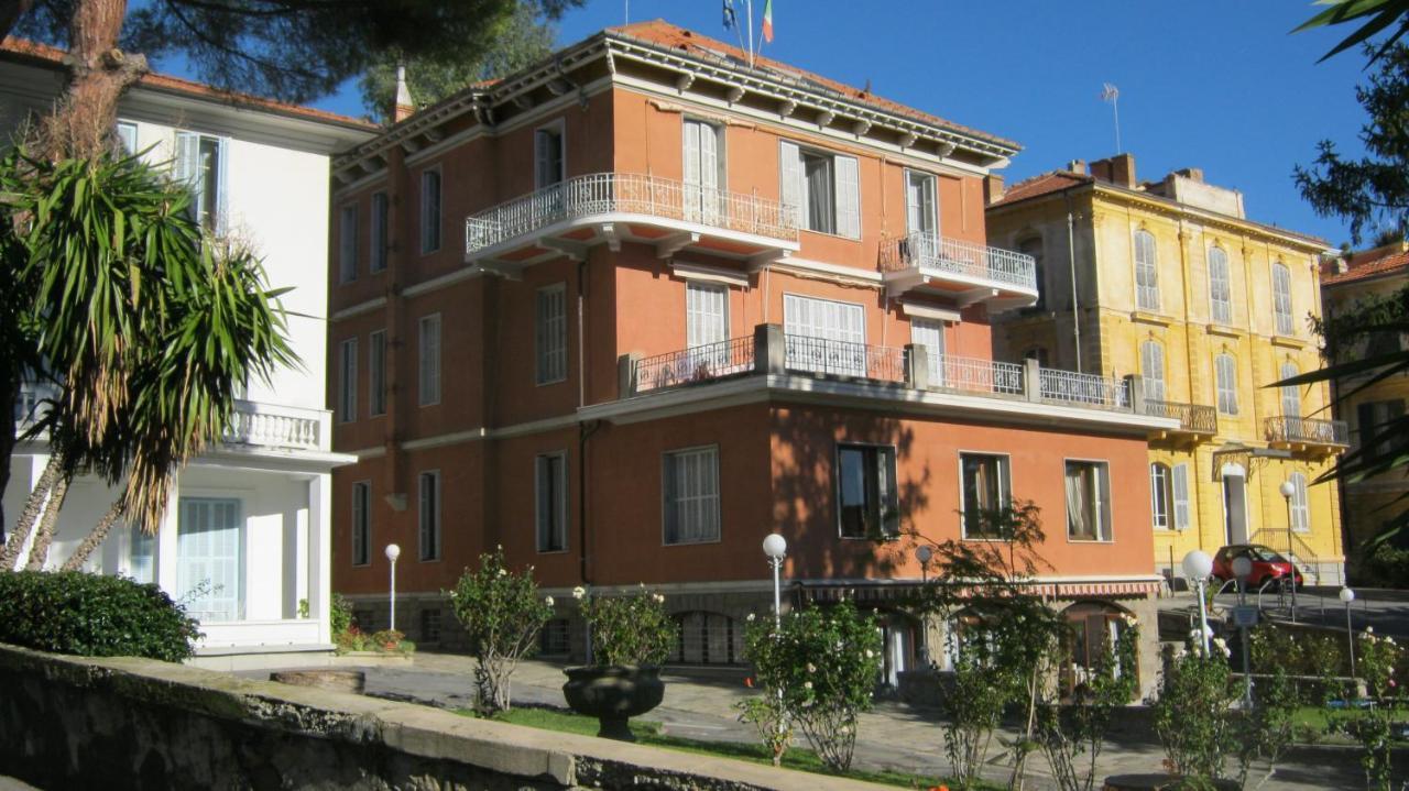 Hotel Villa Maria Санремо Экстерьер фото