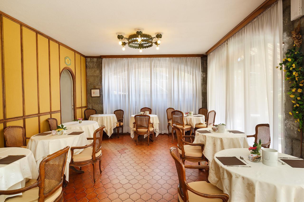 Hotel Villa Maria Санремо Экстерьер фото